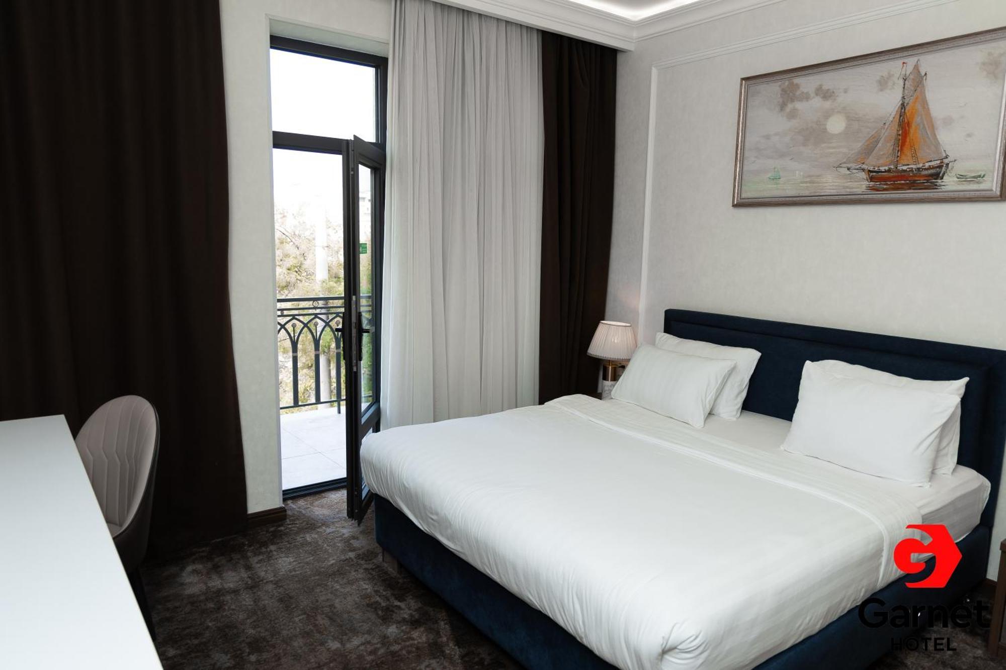 Garnet Hotel Tashkent Exterior foto