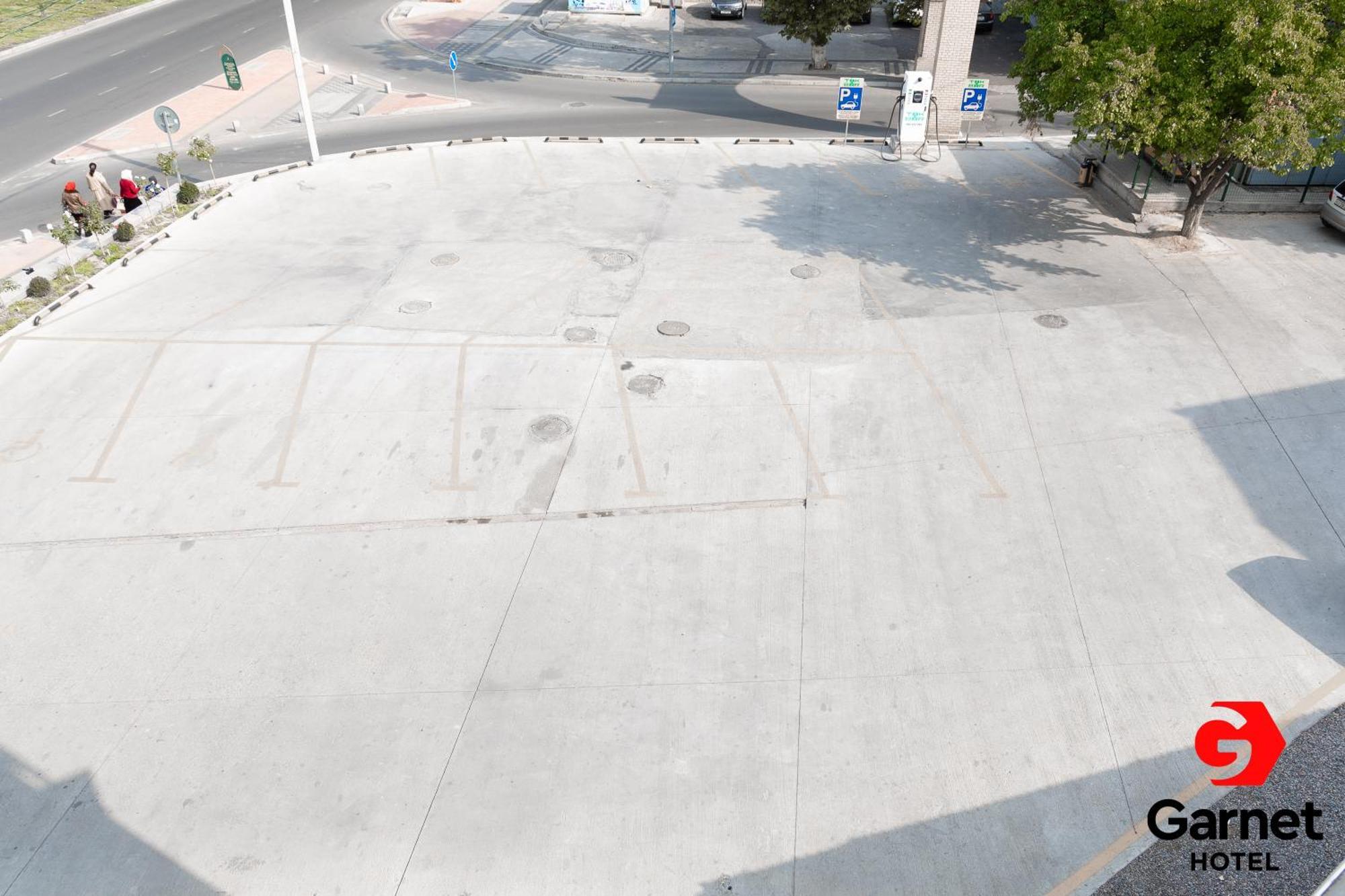 Garnet Hotel Tashkent Exterior foto